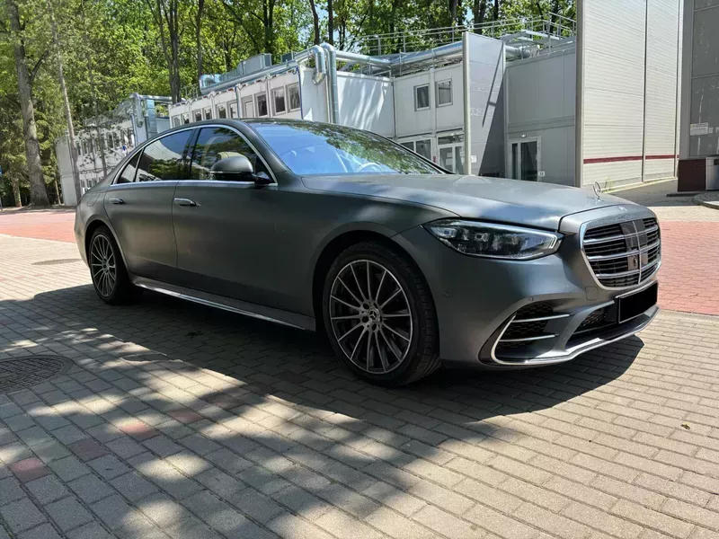 Mercedes